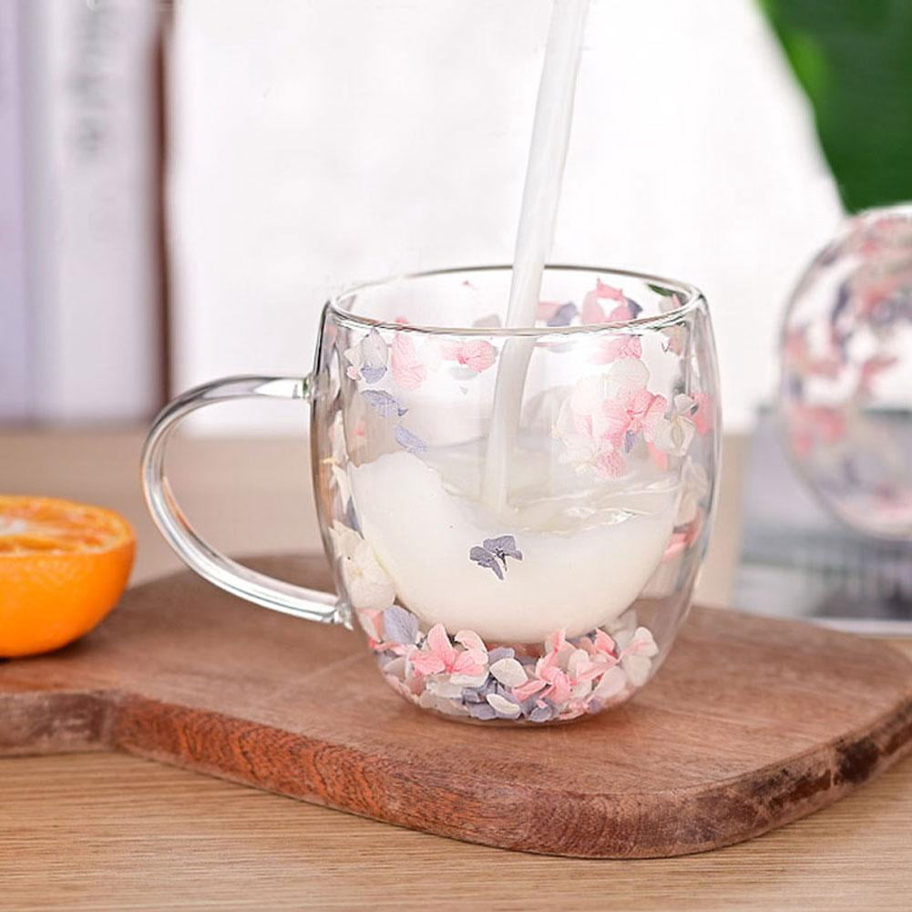 Double-Walled Glass Mug with Dried Flowers Set Between the Walls - Image 2