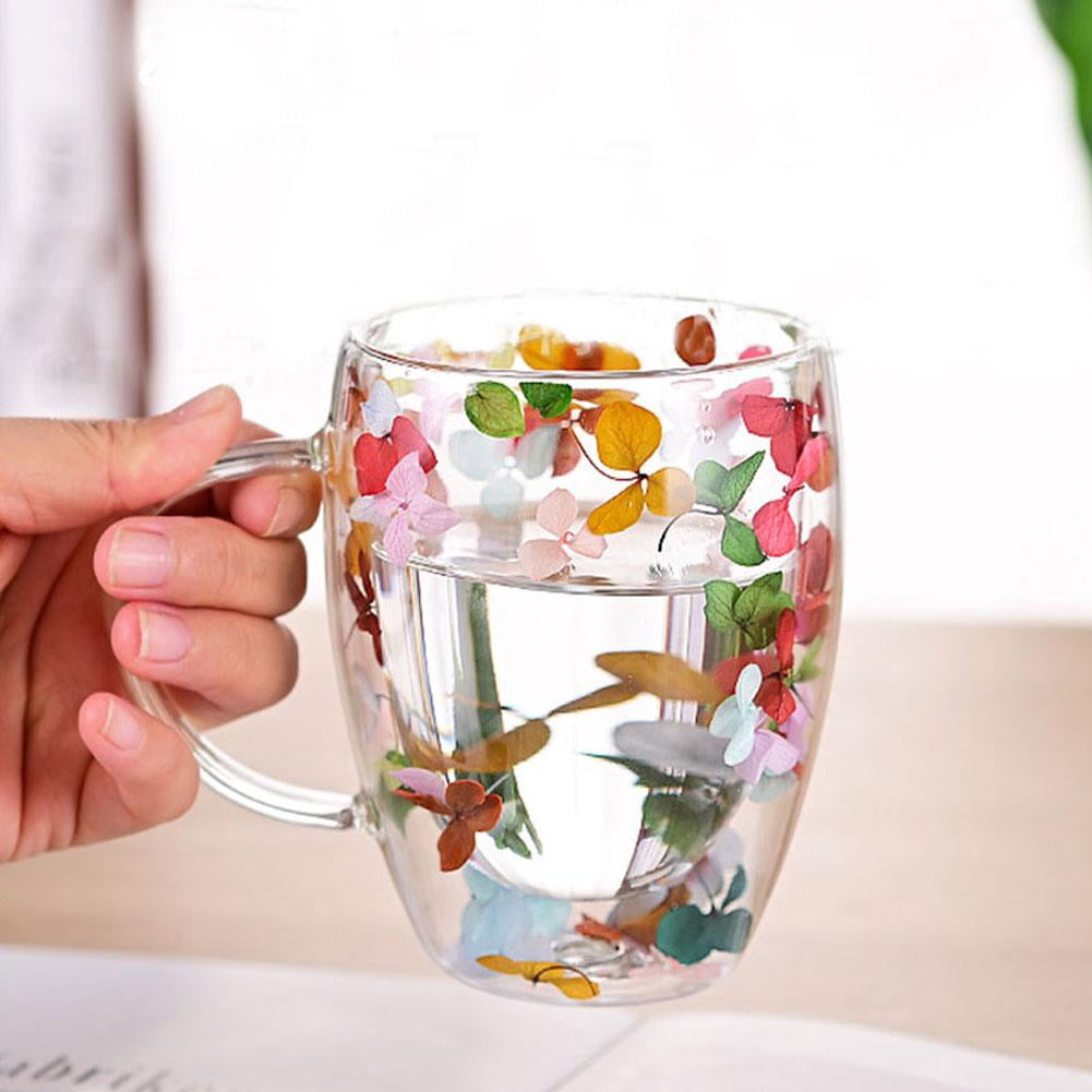 Double-Walled Glass Mug with Dried Flowers Set Between the Walls - Image 3